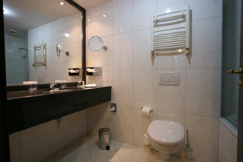 Ramada Hotel & Suites Bucharest North