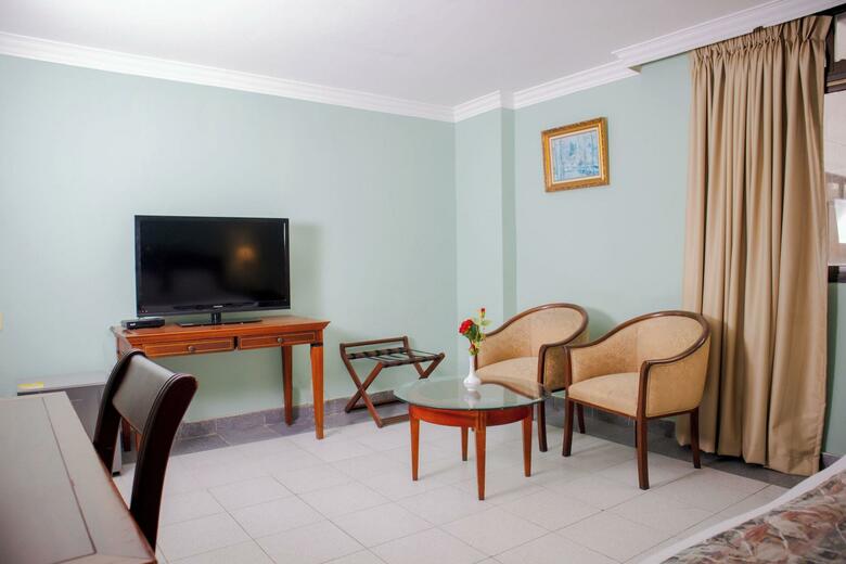 Hotel Faranda Express Puerta Del Sol Barranquilla, A Member Of Radisson Individuals