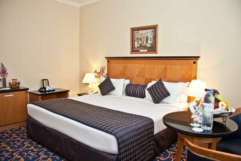 Hotel Regal Plaza