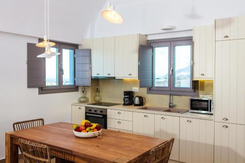 Villa Saint Apostles