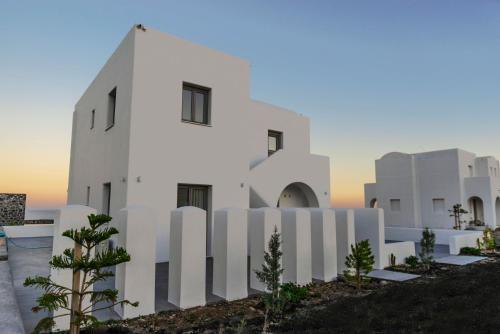 Villa Saint Apostles