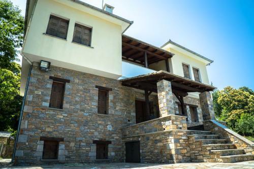 Unique House In Tsagarada