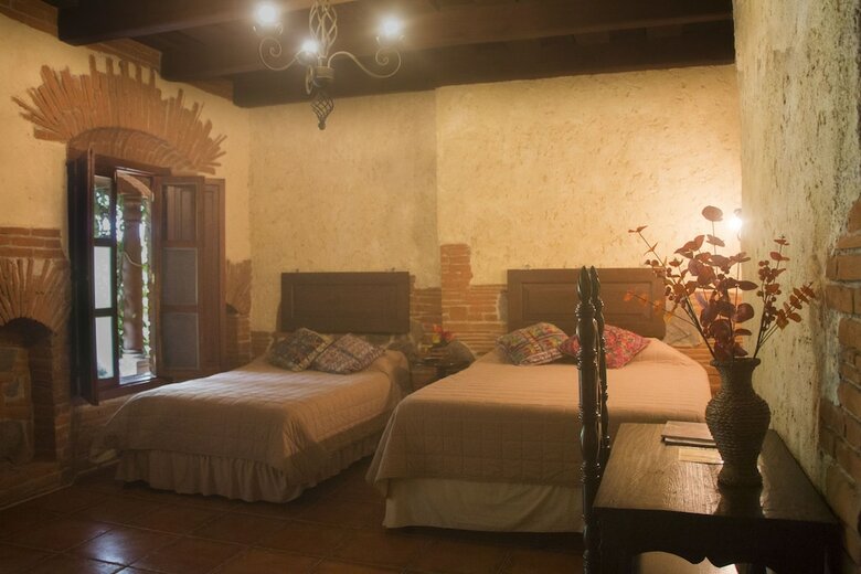 Naif Boutique Hotel & Gallery