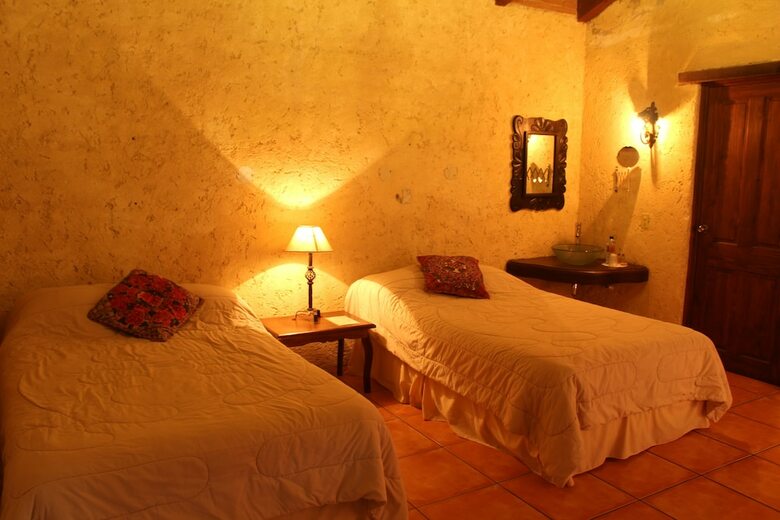 Naif Boutique Hotel & Gallery