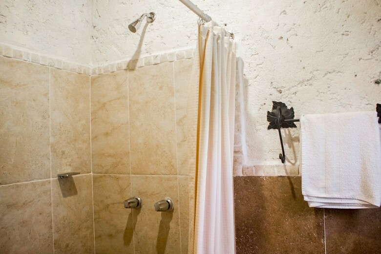 Naif Boutique Hotel & Gallery