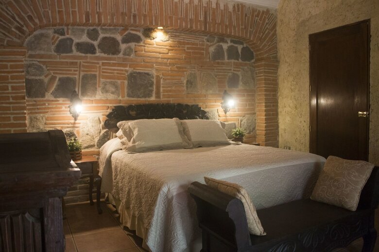 Naif Boutique Hotel & Gallery