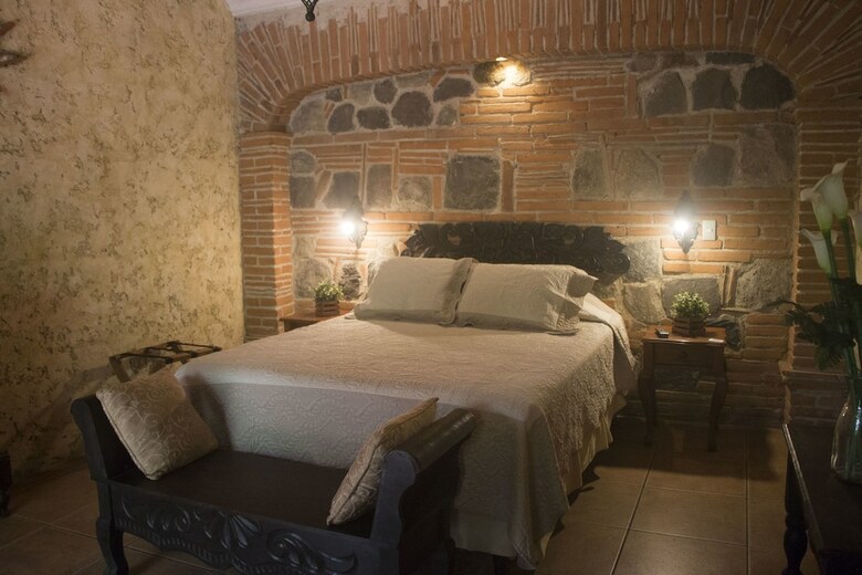 Naif Boutique Hotel & Gallery