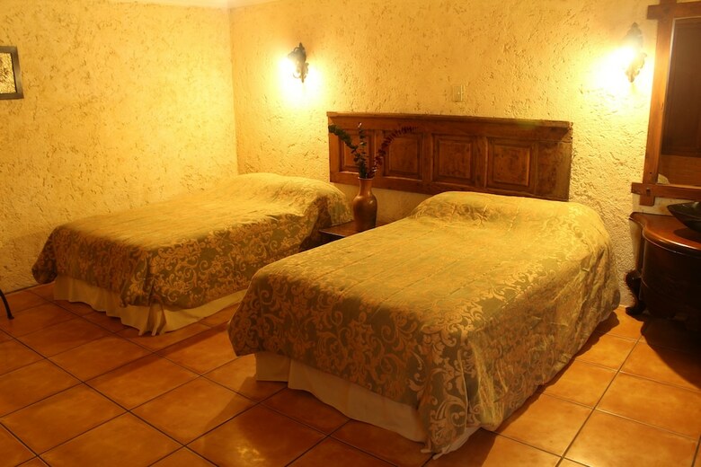 Naif Boutique Hotel & Gallery