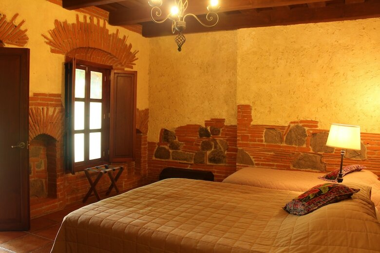 Naif Boutique Hotel & Gallery