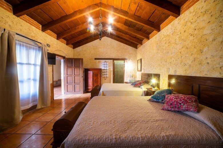 Naif Boutique Hotel & Gallery