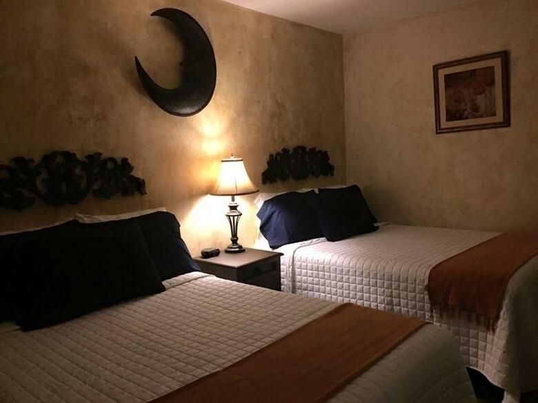 Hotel Posada De La Luna