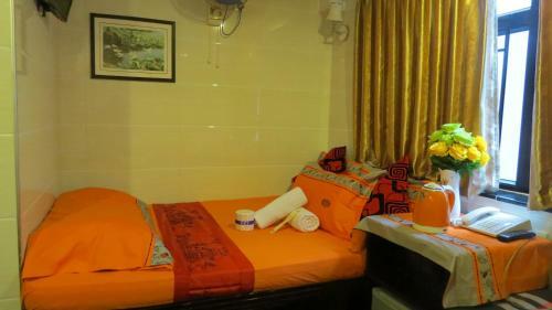 Hostal Paris Guest House (d2, 10/f)