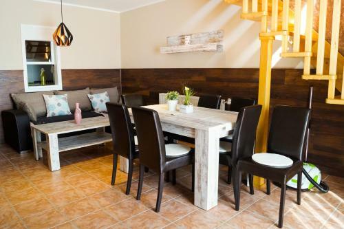 Bor�ka Apartman Lenti