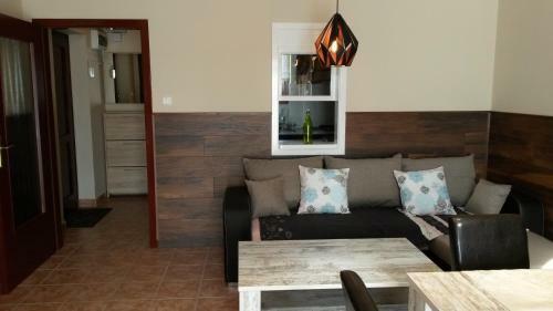 Bor�ka Apartman Lenti