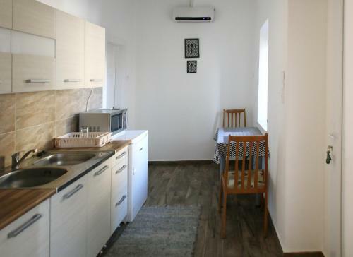 Hostal Avar Vend�gh�z