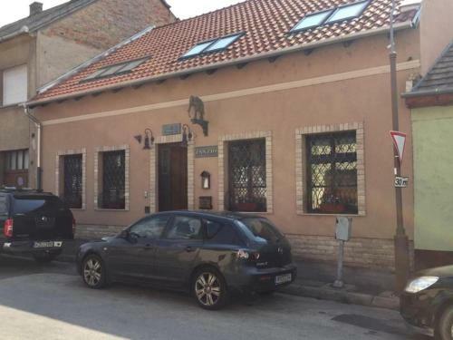 Hostal Arany Elef�nt Panzi�