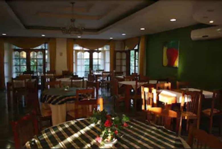 Hotel El Le�ador