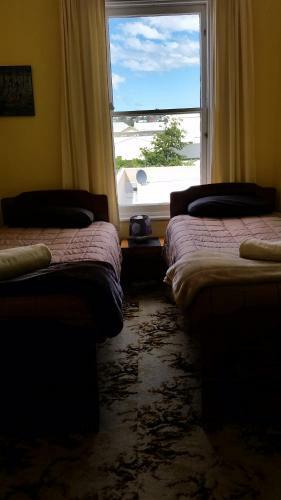 Hostal Empire Hotel Backpackers