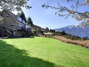 Bed & Breakfast Evergreen Lodge