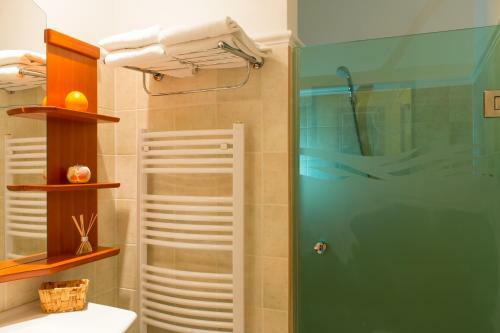 Karos Gold 813 Wellness Apartman