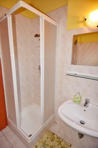 Hostal K�k Lag�na Vend�gh�z