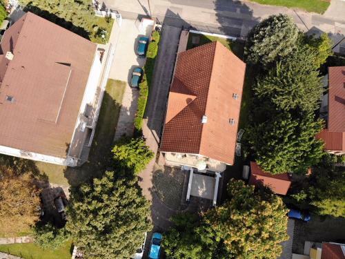 Hostal K�k Lag�na Vend�gh�z