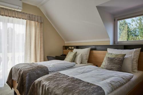 Bed & Breakfast Gold House Pension