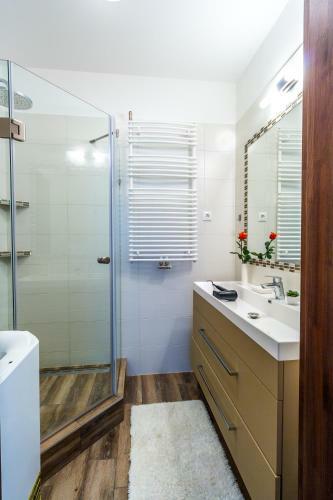 Apartamento Aqualiget-apartmanh�z