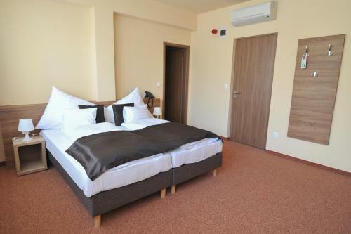 Hotel Centrooms Park Eger
