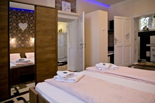 Gyulai 200 �ves Apartman