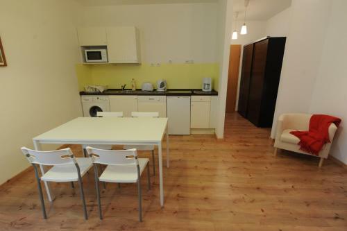 Toldi Apartments P�cs