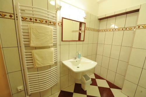 Toldi Apartments P�cs