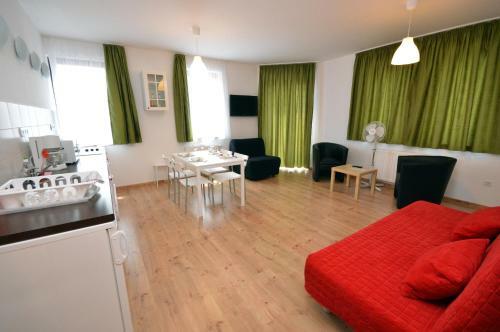 Toldi Apartments P�cs