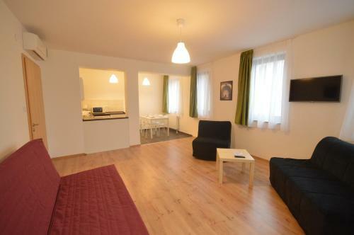 Toldi Apartments P�cs
