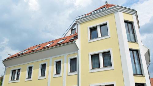 Toldi Apartments P�cs