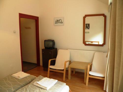 Lipicai Hotel �s �tterem