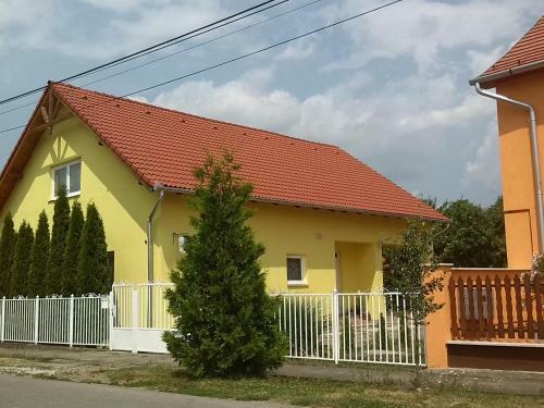 Apartamento Napsug�r Vend�gh�z Szilv�sv�rad