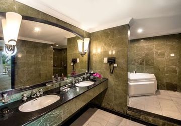 Hotel Miri Marriott Resort And Spa