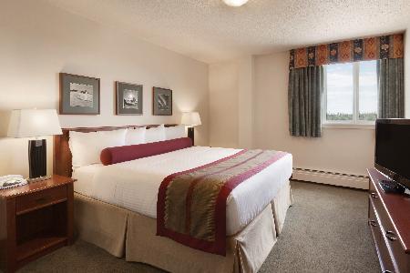 Hotel Coast Fraser Tower