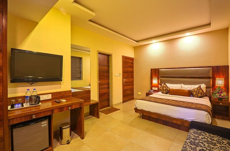 Hotel Sunkissed Plaza