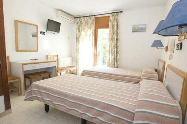 Hotel Lizana II