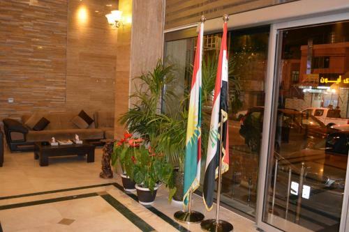 Asenappar Hotel