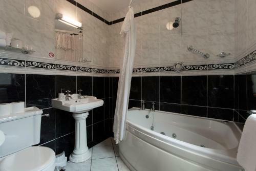 The Laurels B&B