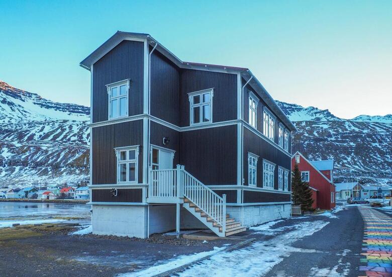 Hostal Vi� L�ni� Guesthouse
