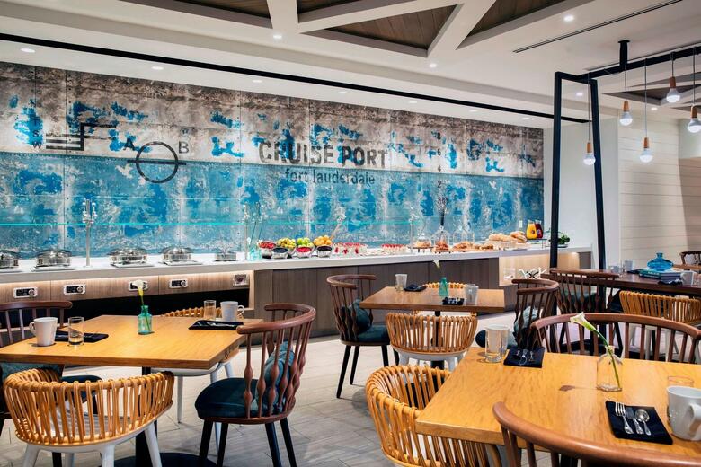 Renaissance Fort Lauderdale Cruise Port Hotel