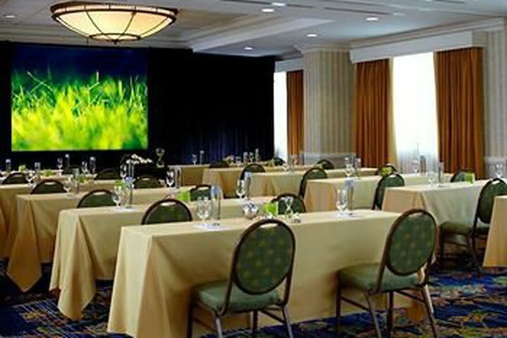 Renaissance Fort Lauderdale Cruise Port Hotel