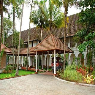 Hotel Lemon Tree Vembanad Lake Resort Alleppey Kerala