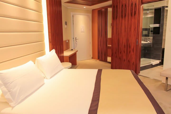 Mirage Hotel