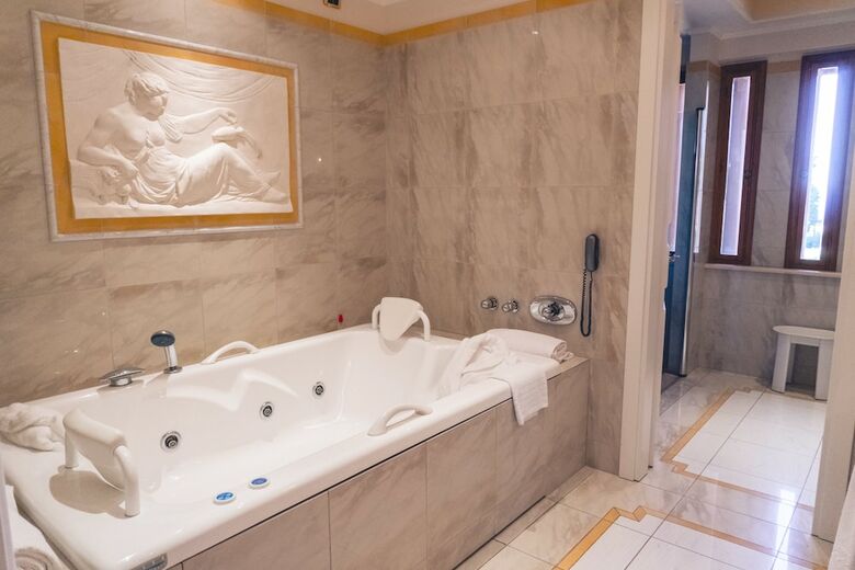Hotel Altafiumara Resort Castello Sporting