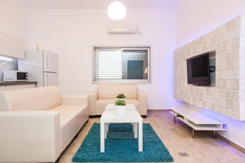Luxurious Central Apartment